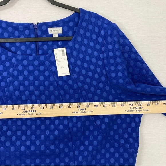 New Avenue Blue Polka Dot Round Neck Short Sleeve Stretch Dress size 22/24 - Picture 6 of 11